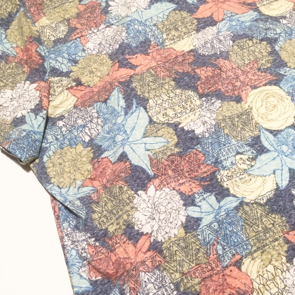 NWT Classic T - LuLaRoe